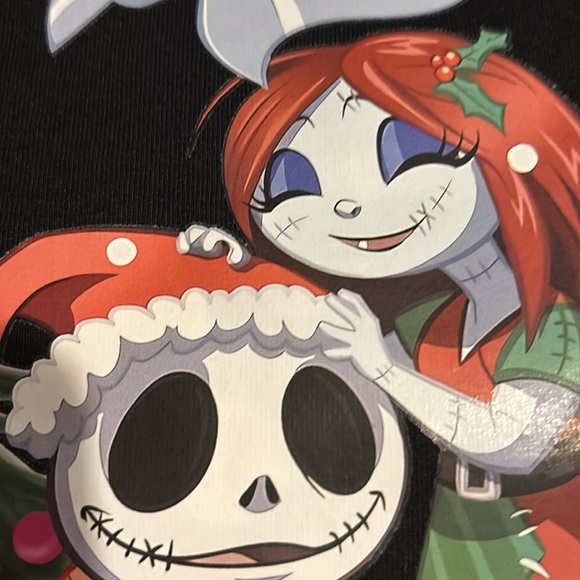 New medium night mare before Christmas t shirt - Picture 4 of 5